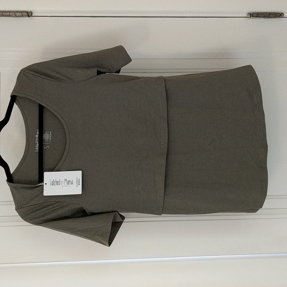 NWT Latched Mama round neck nursing top